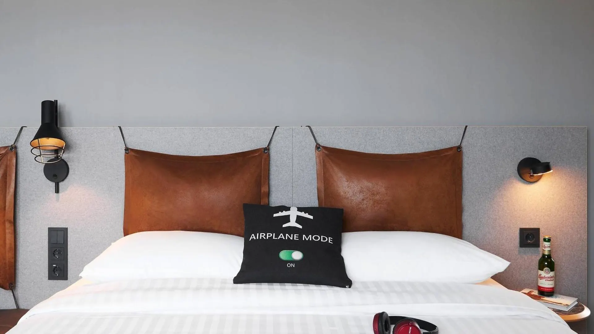 Hotel Moxy Cologne Bonn Airport